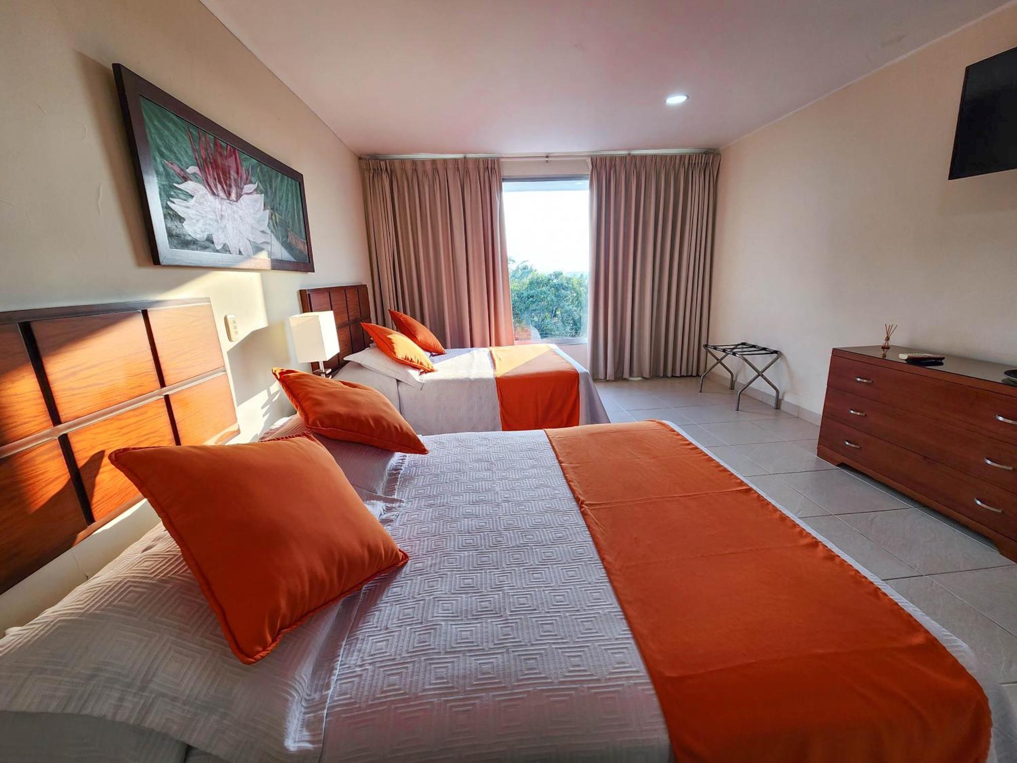 Hotel Anaconda Летисия Екстериор снимка