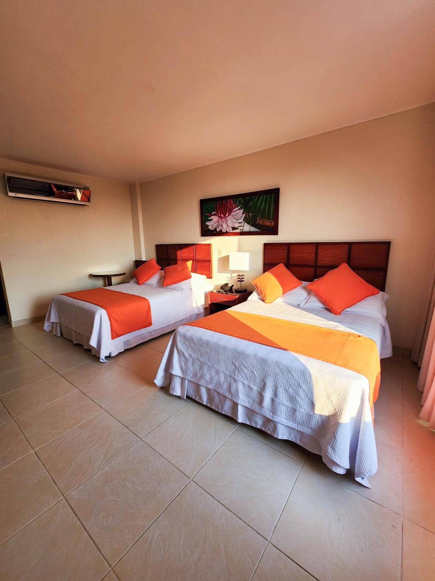 Hotel Anaconda Летисия Екстериор снимка