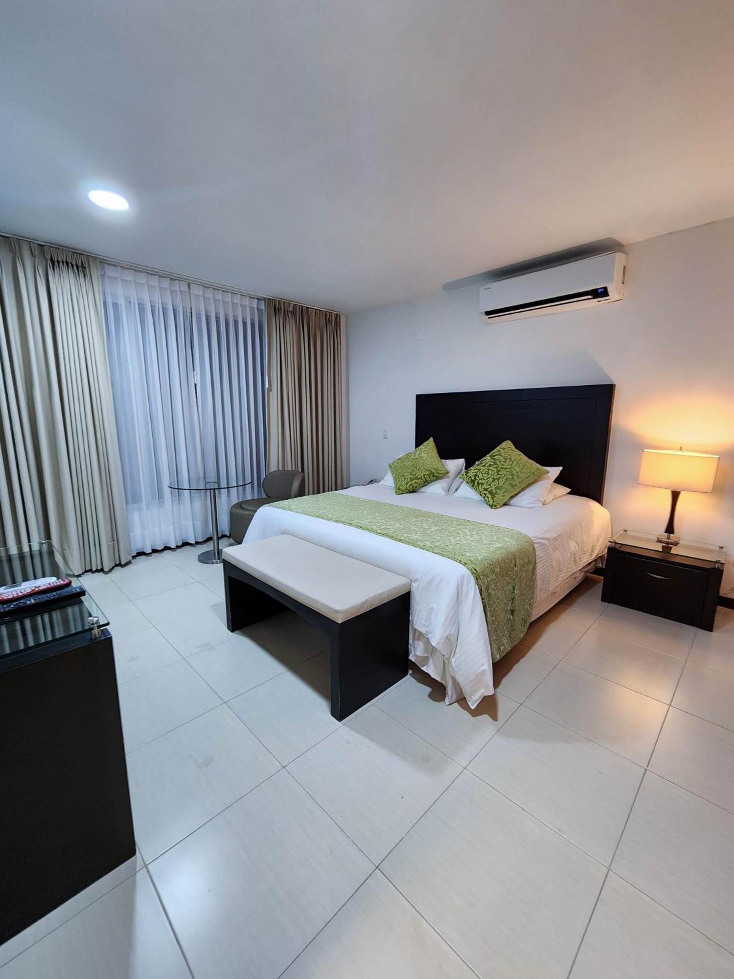 Hotel Anaconda Летисия Стая снимка